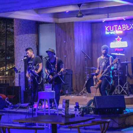 Kutabex Beachfront Hotel Kuta  Luaran gambar