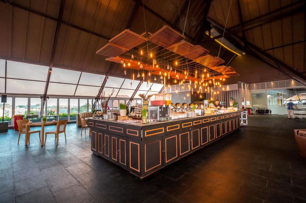 Kutabex Beachfront Hotel Kuta  Luaran gambar
