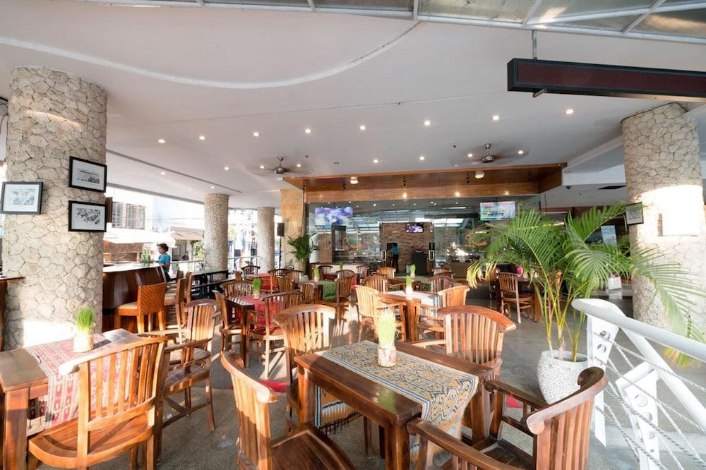 Kutabex Beachfront Hotel Kuta  Luaran gambar