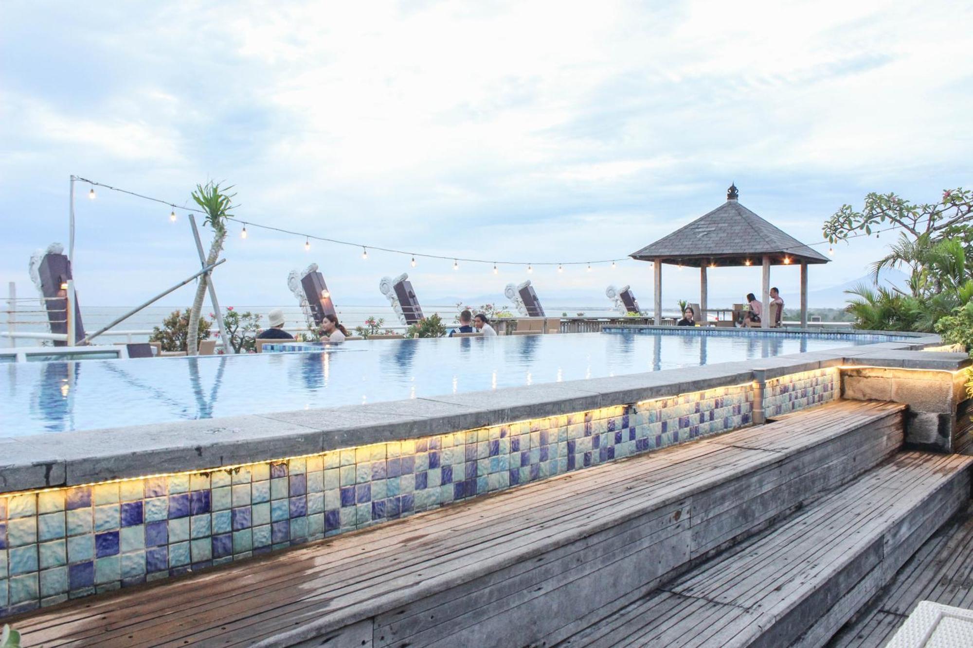 Kutabex Beachfront Hotel Kuta  Luaran gambar
