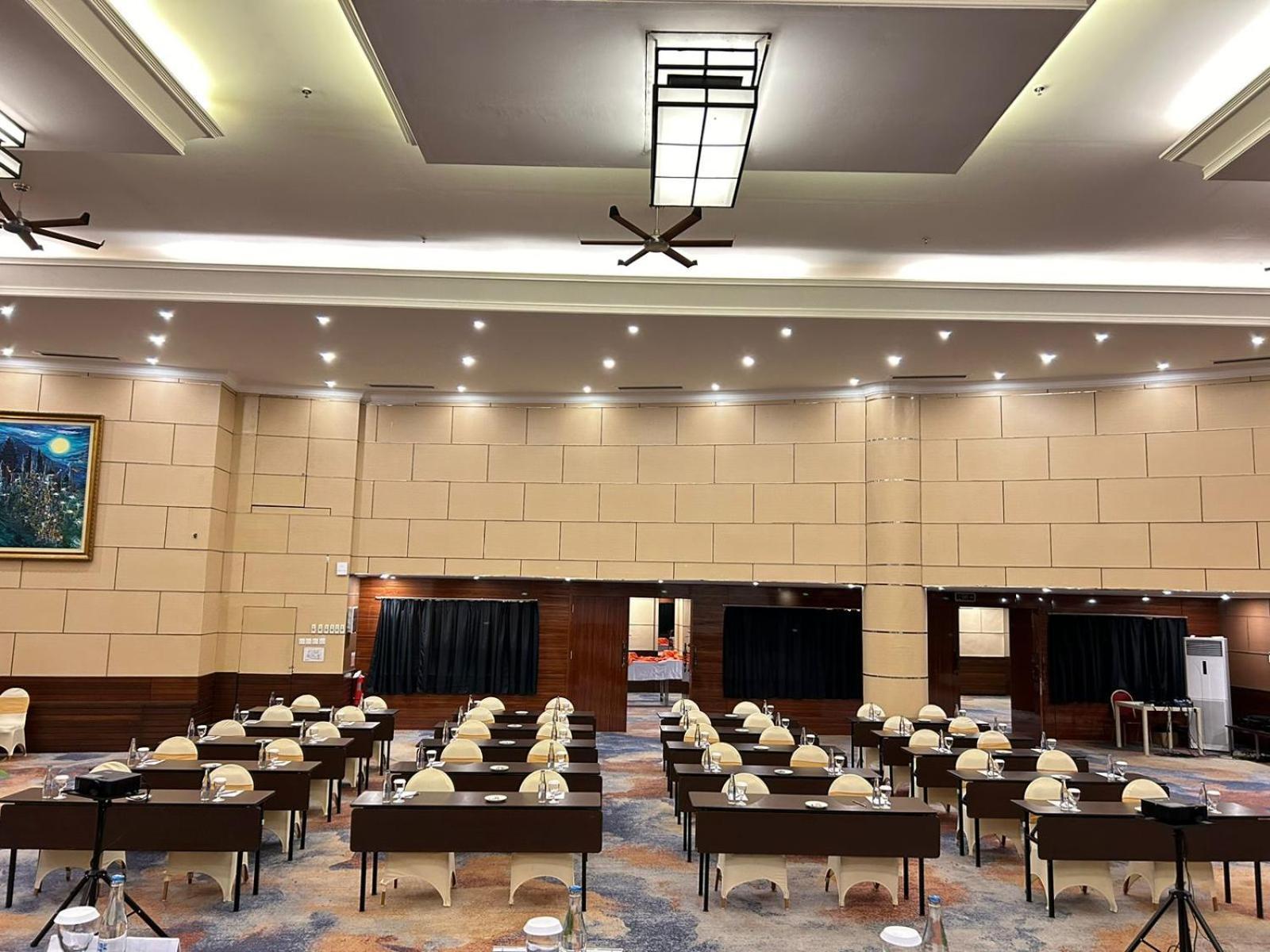Kutabex Beachfront Hotel Kuta  Luaran gambar