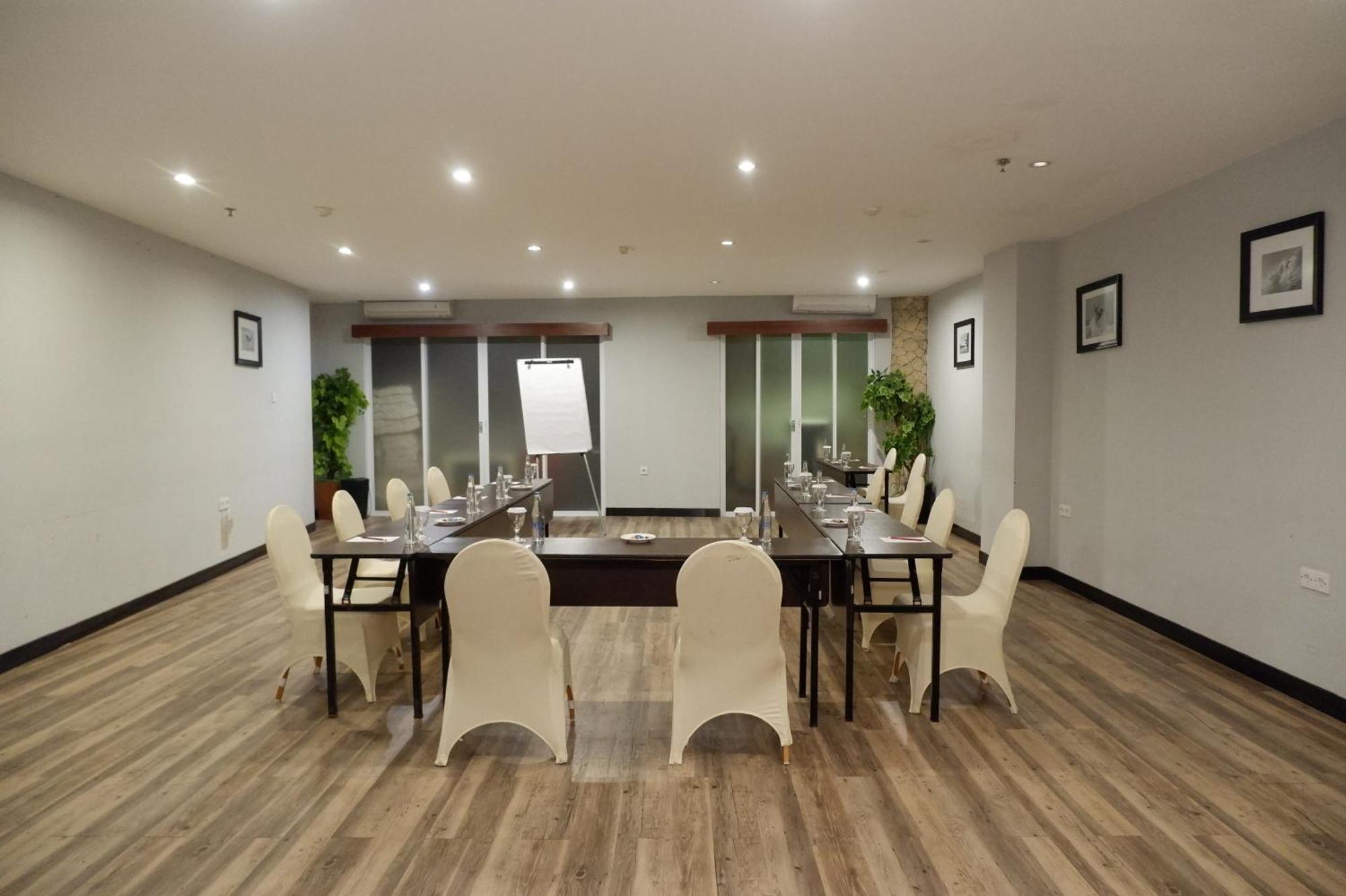 Kutabex Beachfront Hotel Kuta  Luaran gambar