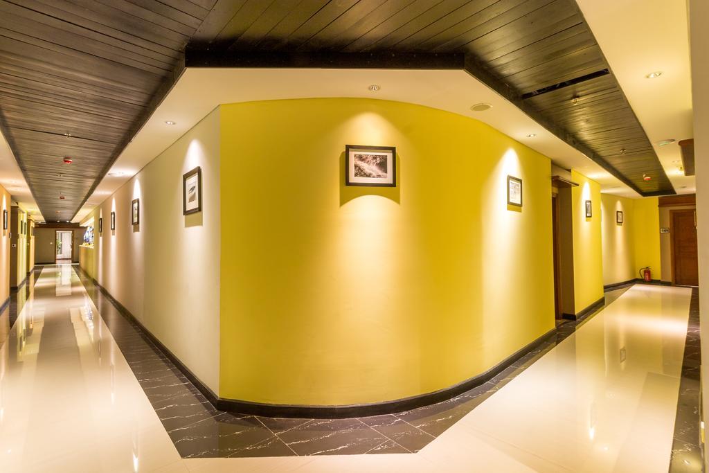 Kutabex Beachfront Hotel Kuta  Luaran gambar