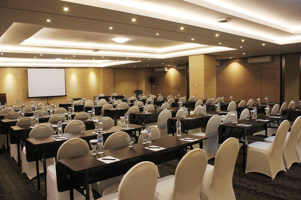 Kutabex Beachfront Hotel Kuta  Luaran gambar